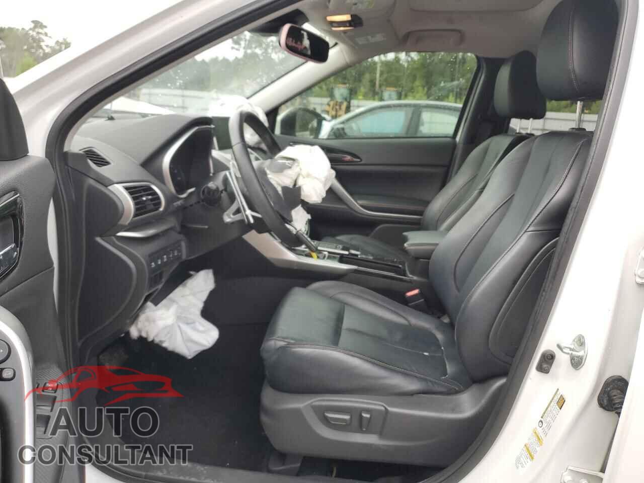 MITSUBISHI ECLIPSE 2018 - JA4AT5AA6JZ042082