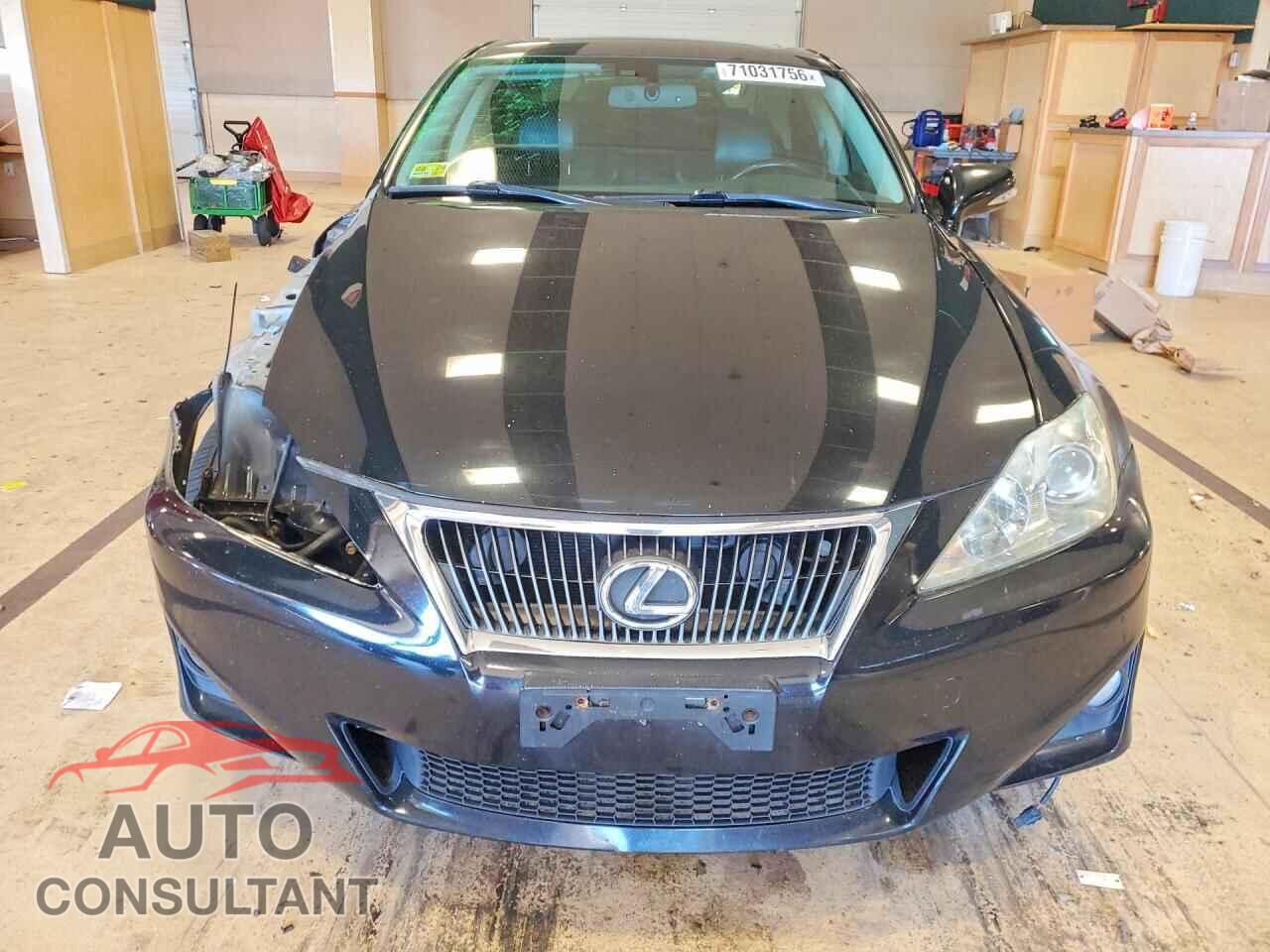LEXUS IS 2012 - JTHCF5C21C5053706