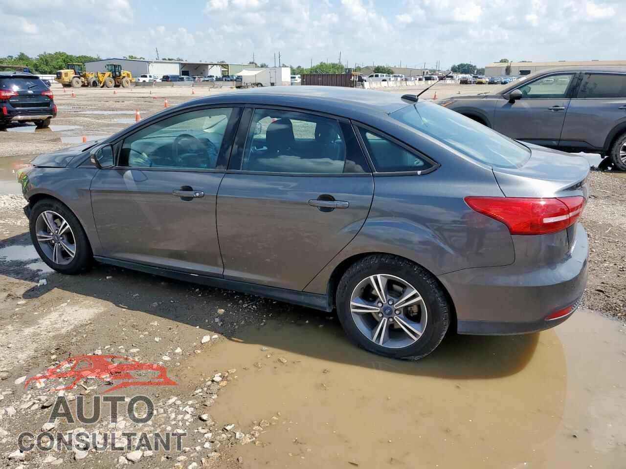 FORD FOCUS 2017 - 1FADP3FE7HL313886