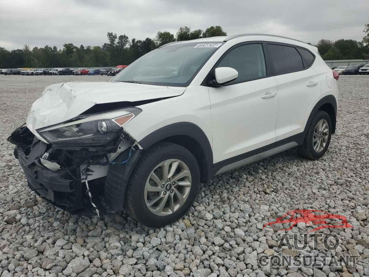 HYUNDAI TUCSON 2018 - KM8J3CA43JU701488