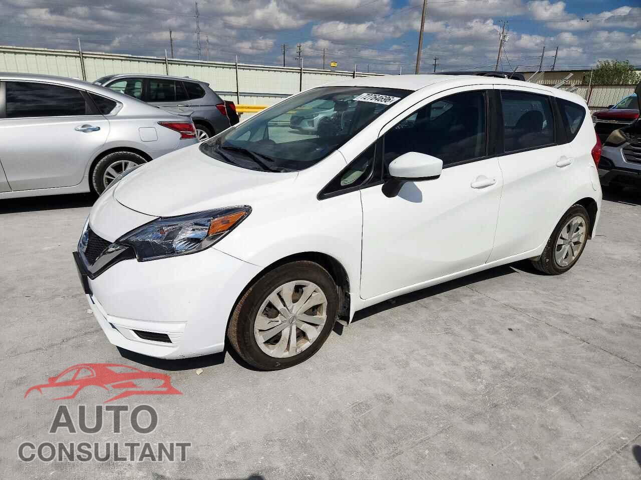 NISSAN VERSA 2019 - 3N1CE2CP3KL356700