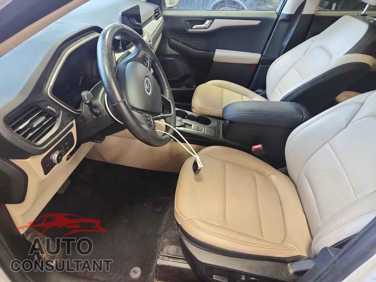 FORD ESCAPE 2020 - 1FMCU9H60LUA12012
