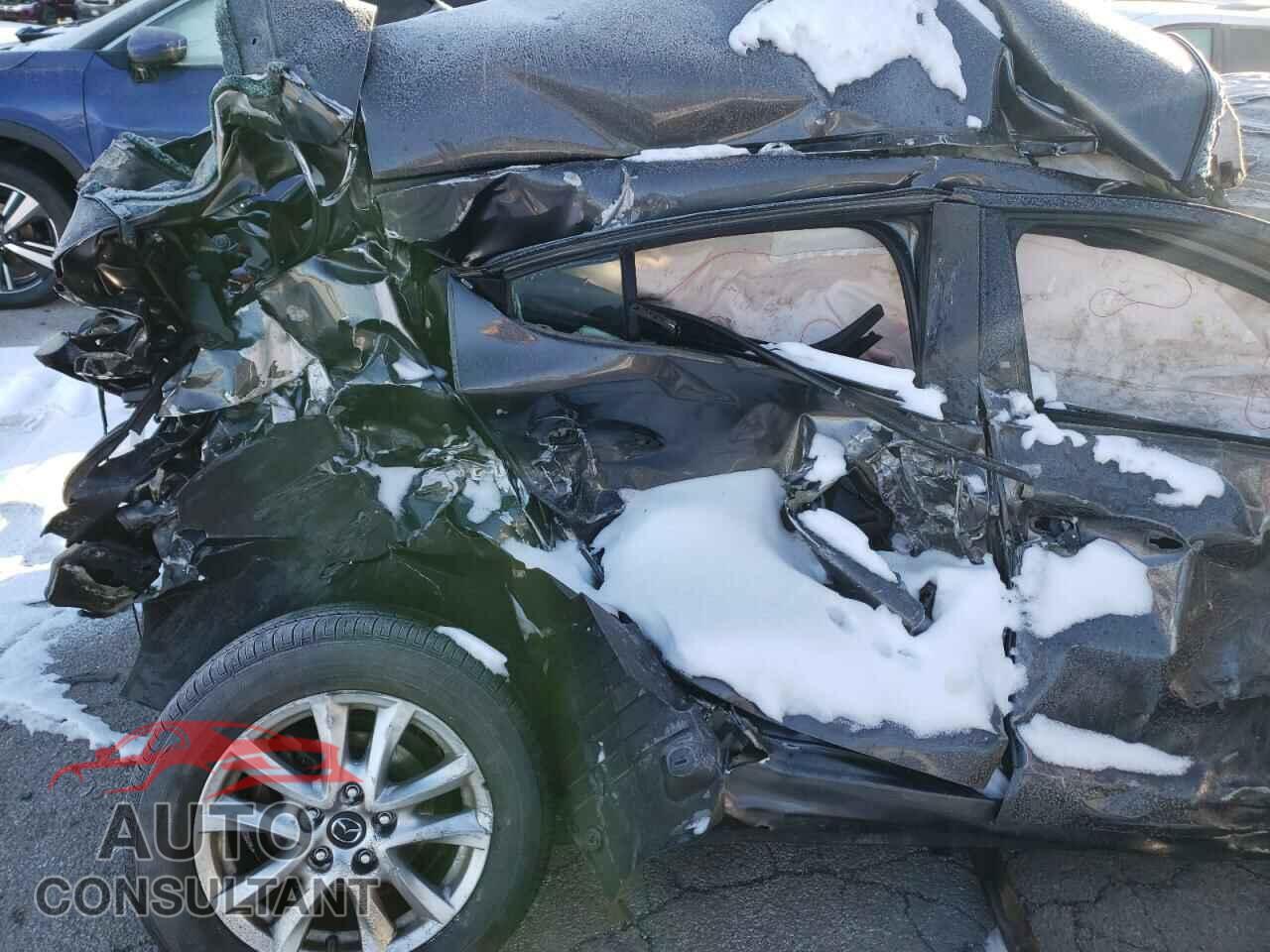 MAZDA 3 2017 - 3MZBN1K74HM136440