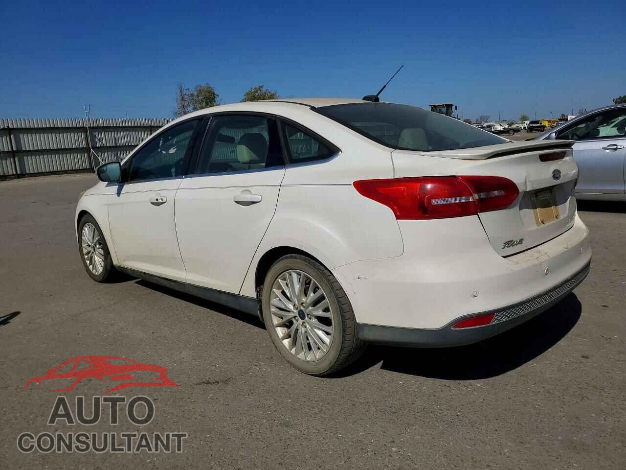 FORD FOCUS 2017 - 1FADP3J22HL260740