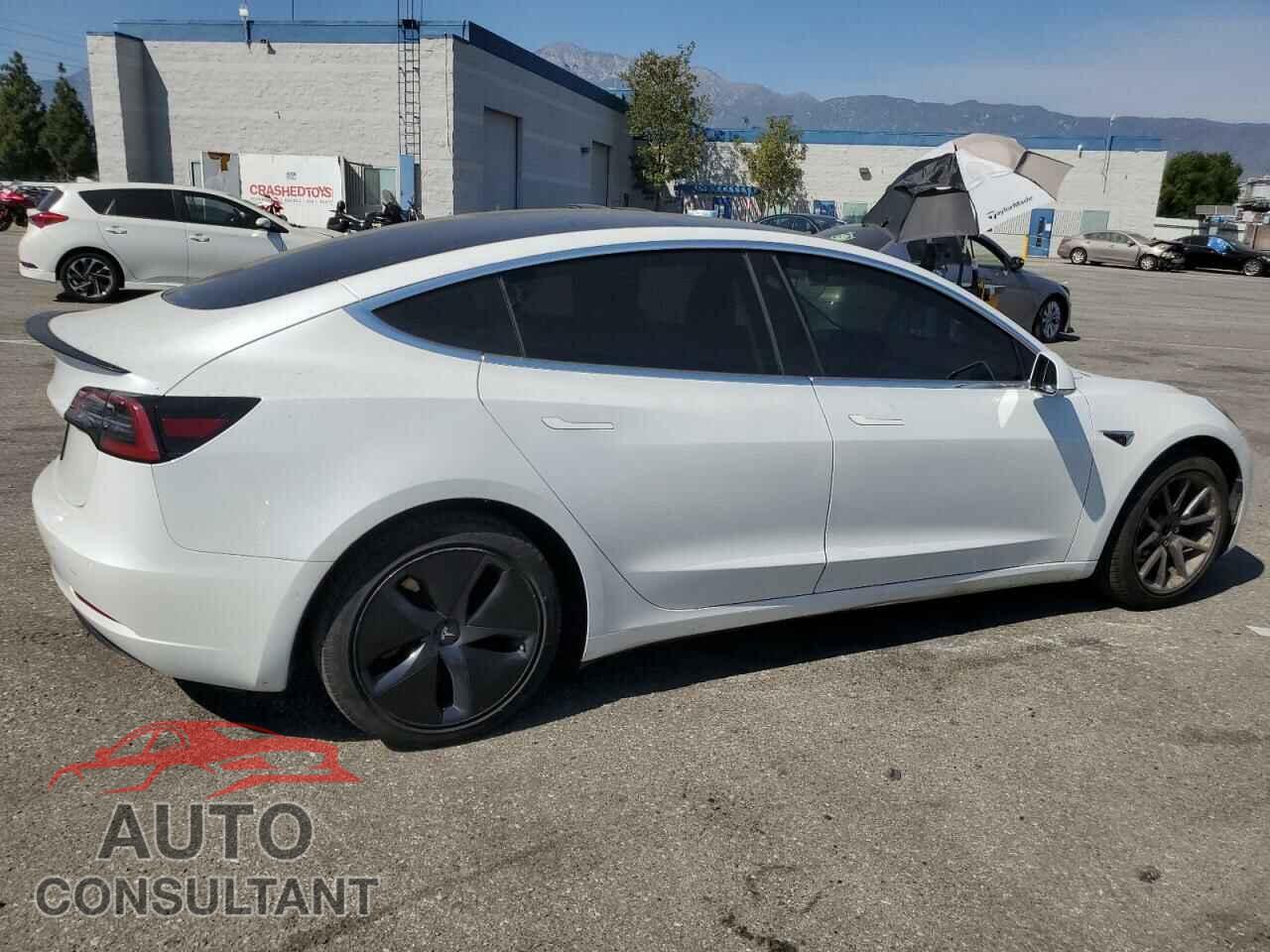 TESLA MODEL 3 2020 - 5YJ3E1EA5LF740154