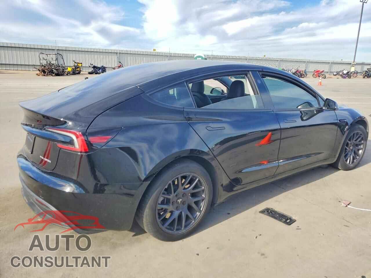 TESLA MODEL 3 2024 - 5YJ3E1EB9RF732849