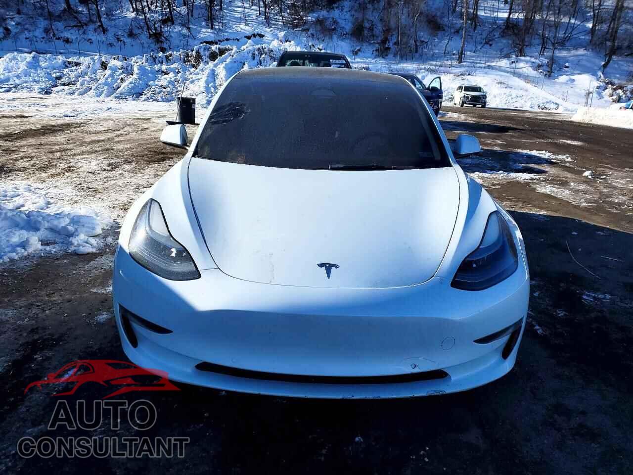 TESLA MODEL 3 2022 - 5YJ3E1EB0NF337145