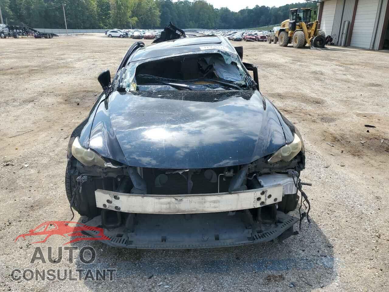 LEXUS IS 2014 - JTHBF1D28E5017839