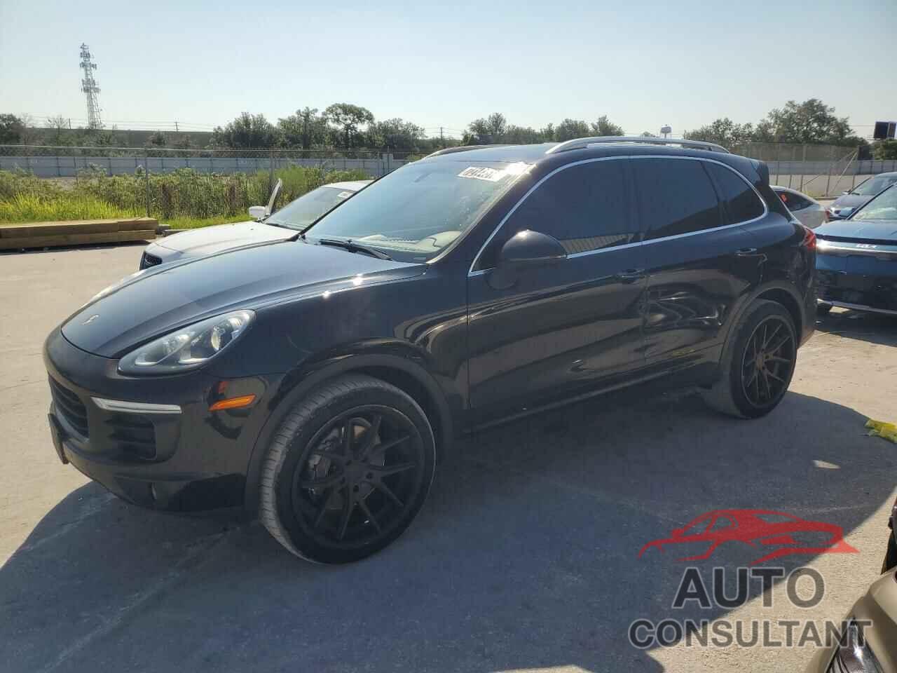 PORSCHE CAYENNE 2016 - WP1AA2A24GLA00880