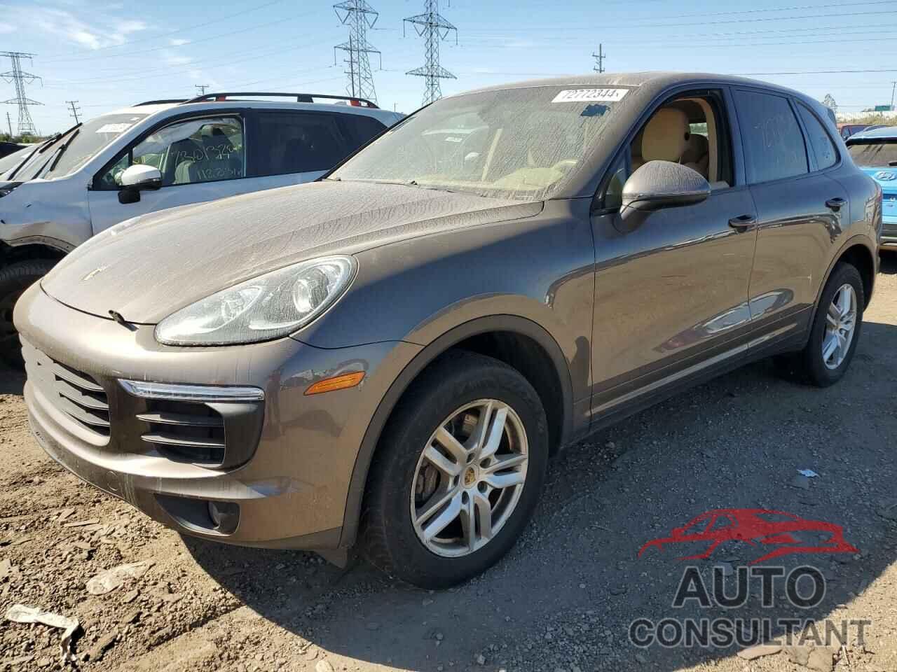 PORSCHE CAYENNE 2016 - WP1AA2A28GKA10818