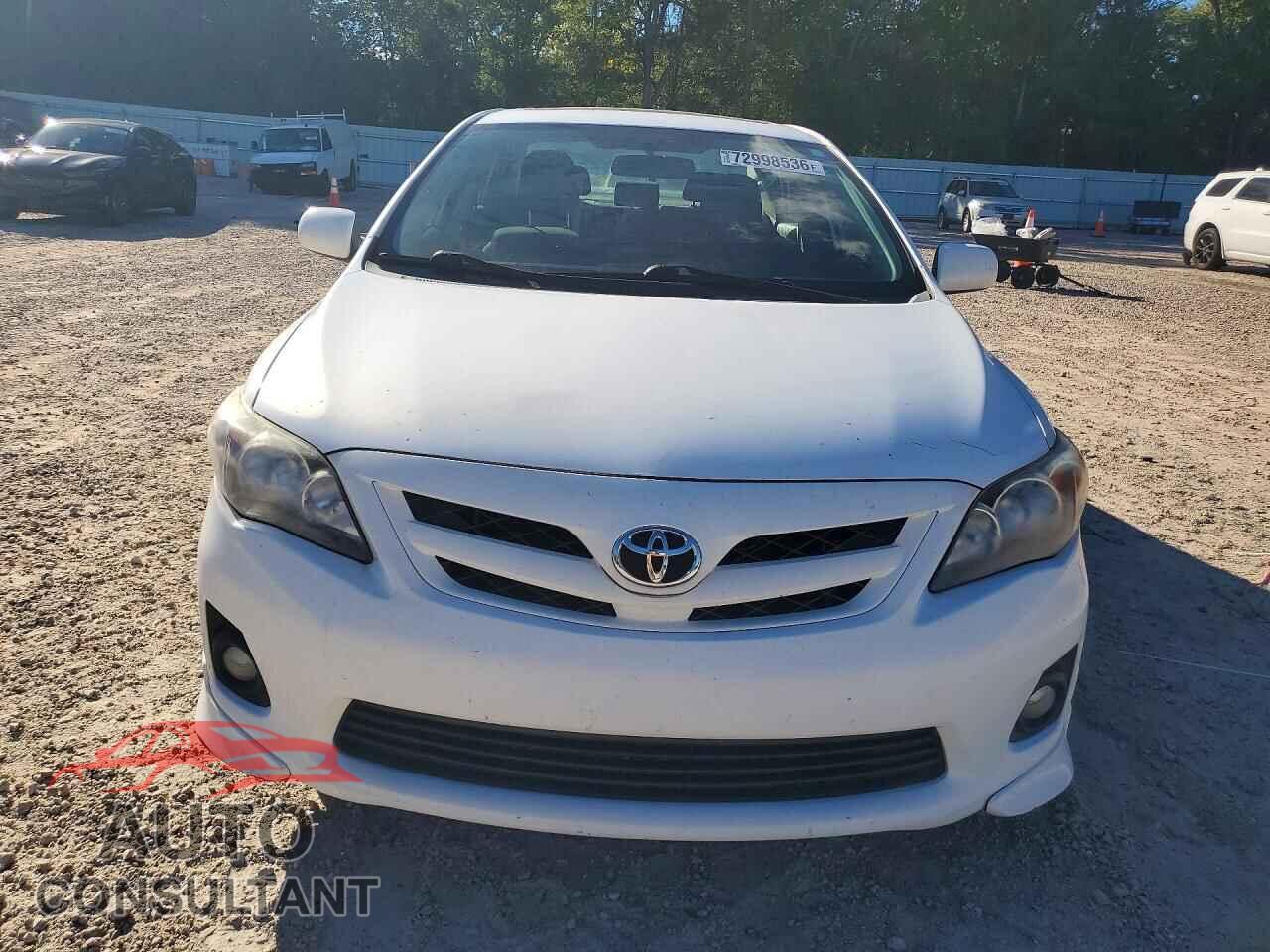 TOYOTA COROLLA 2011 - 2T1BU4EE7BC745393