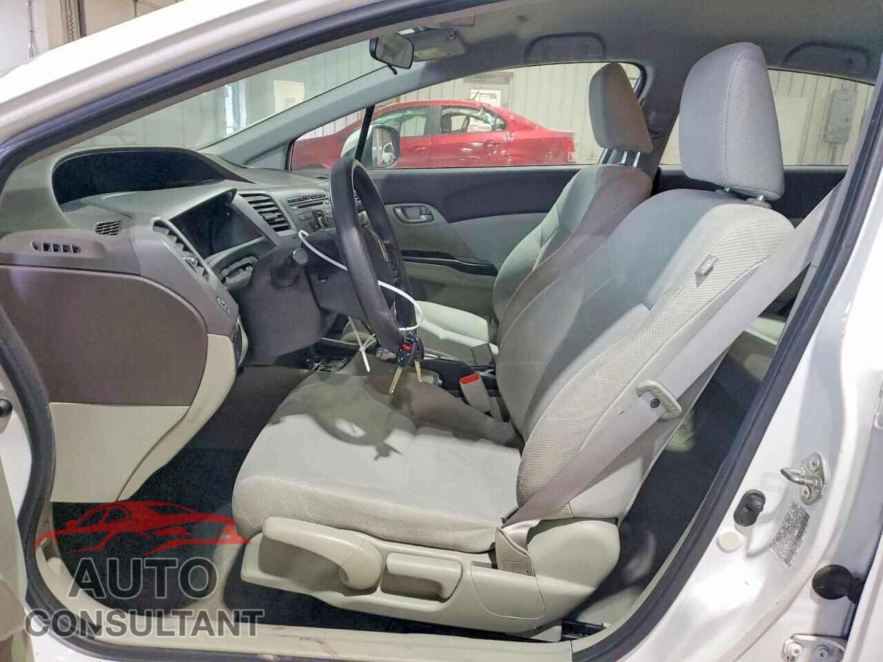 HONDA CIVIC 2012 - 19XFB2F58CE320648