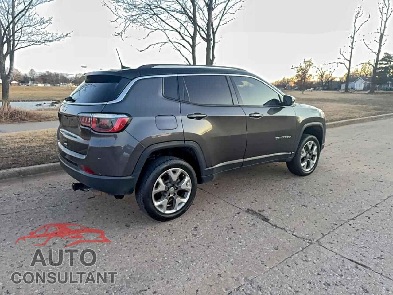 JEEP COMPASS 2020 - 3C4NJDCB0LT151550