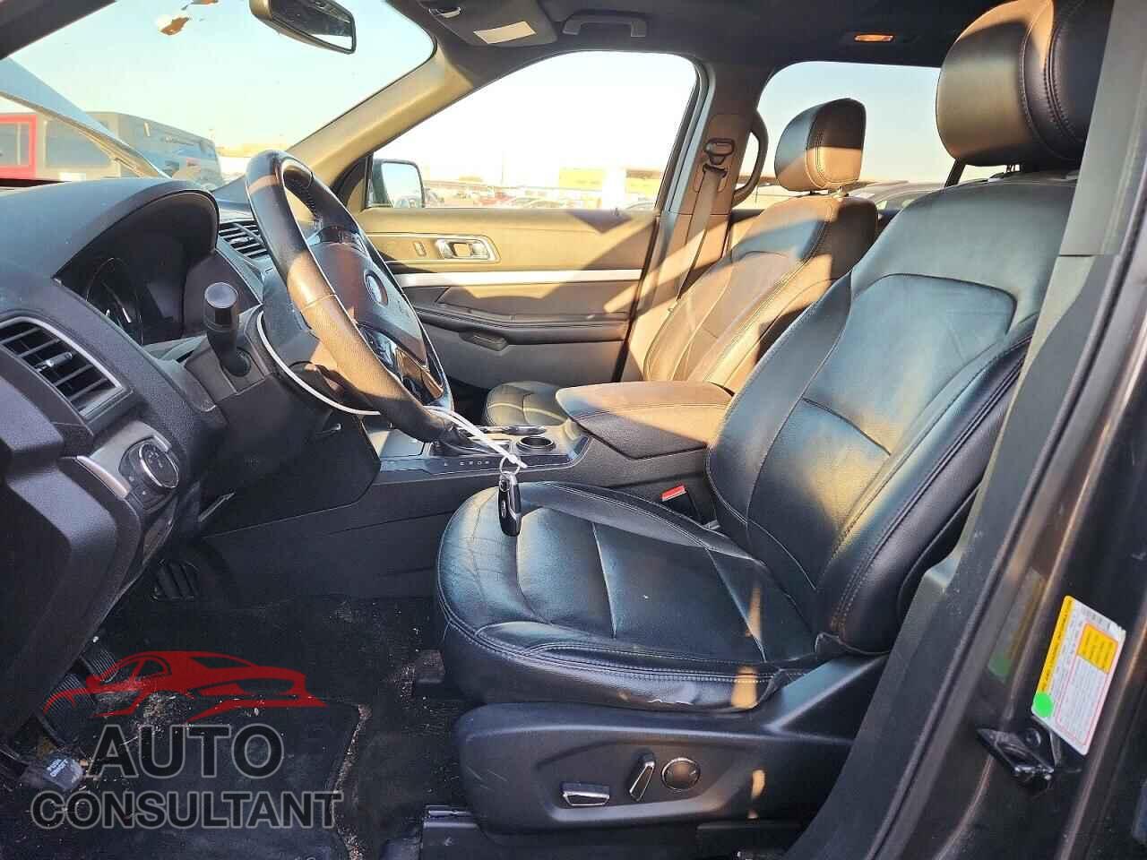 FORD EXPLORER 2017 - 1FM5K7D87HGD14932