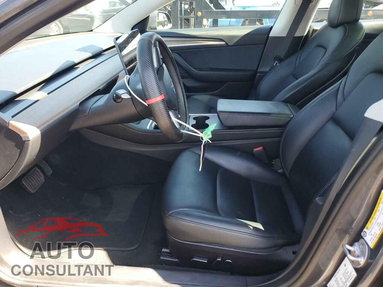 TESLA MODEL 3 2022 - 5YJ3E1EA6NF189378