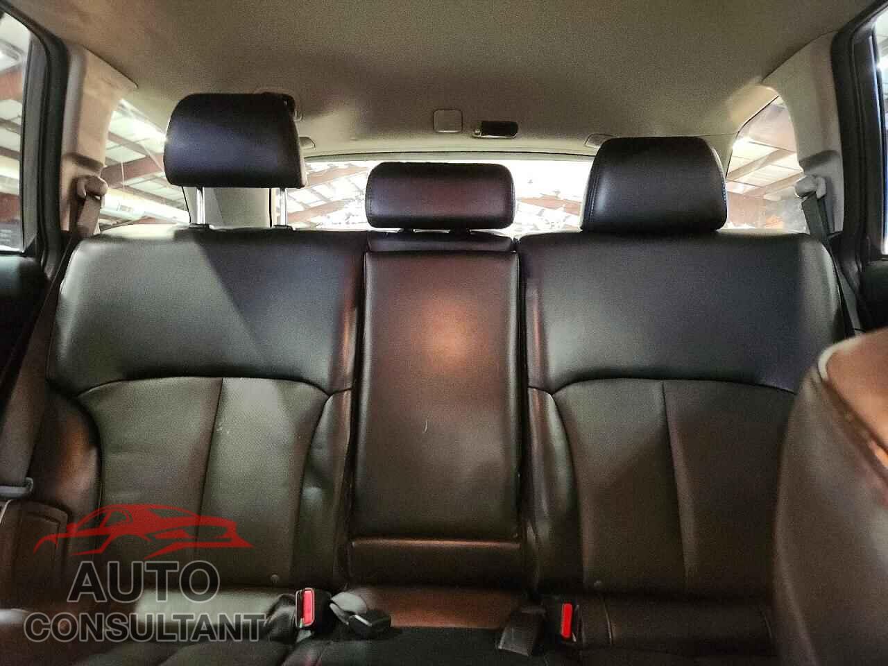SUBARU OUTBACK 2011 - 4S4BRBLC6B3415059