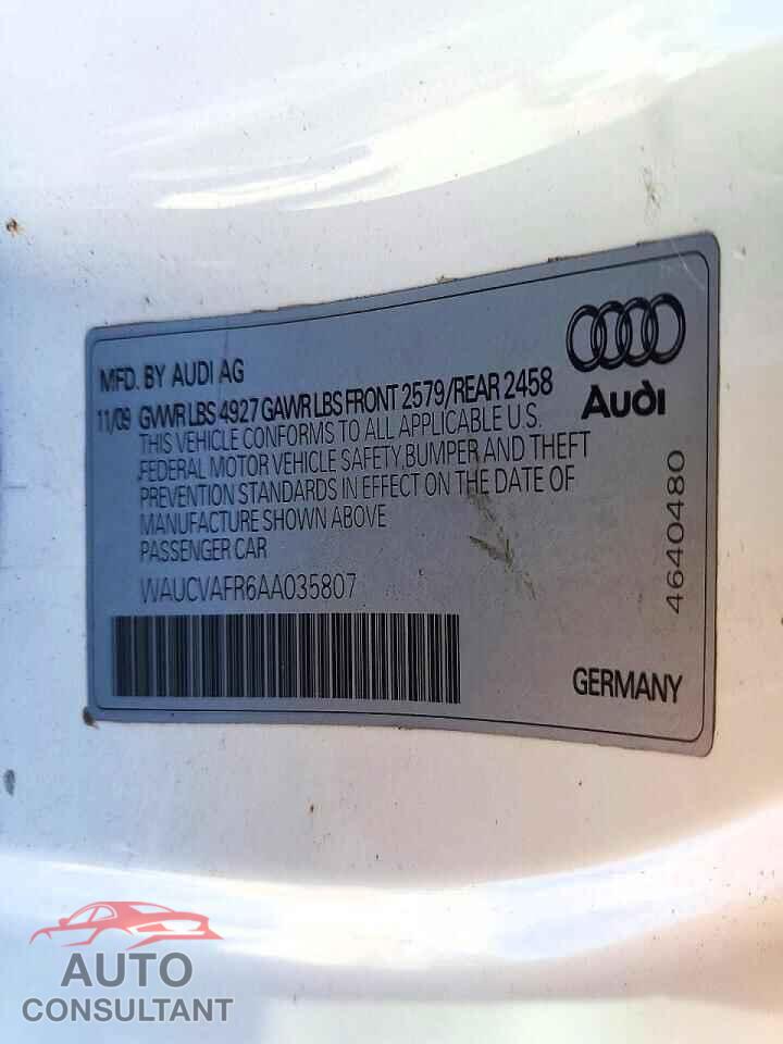 AUDI S5/RS5 2010 - WAUCVAFR6AA035807