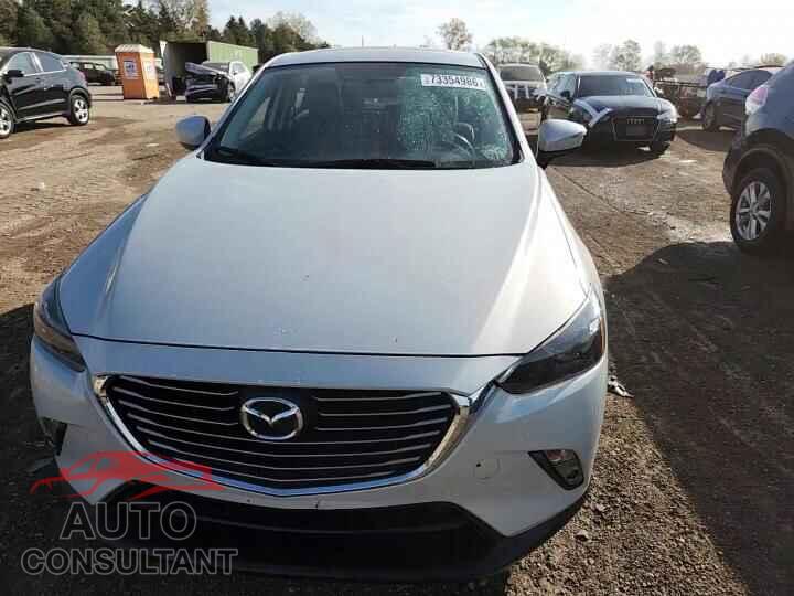 MAZDA CX-3 2017 - JM1DKFD77H0149281
