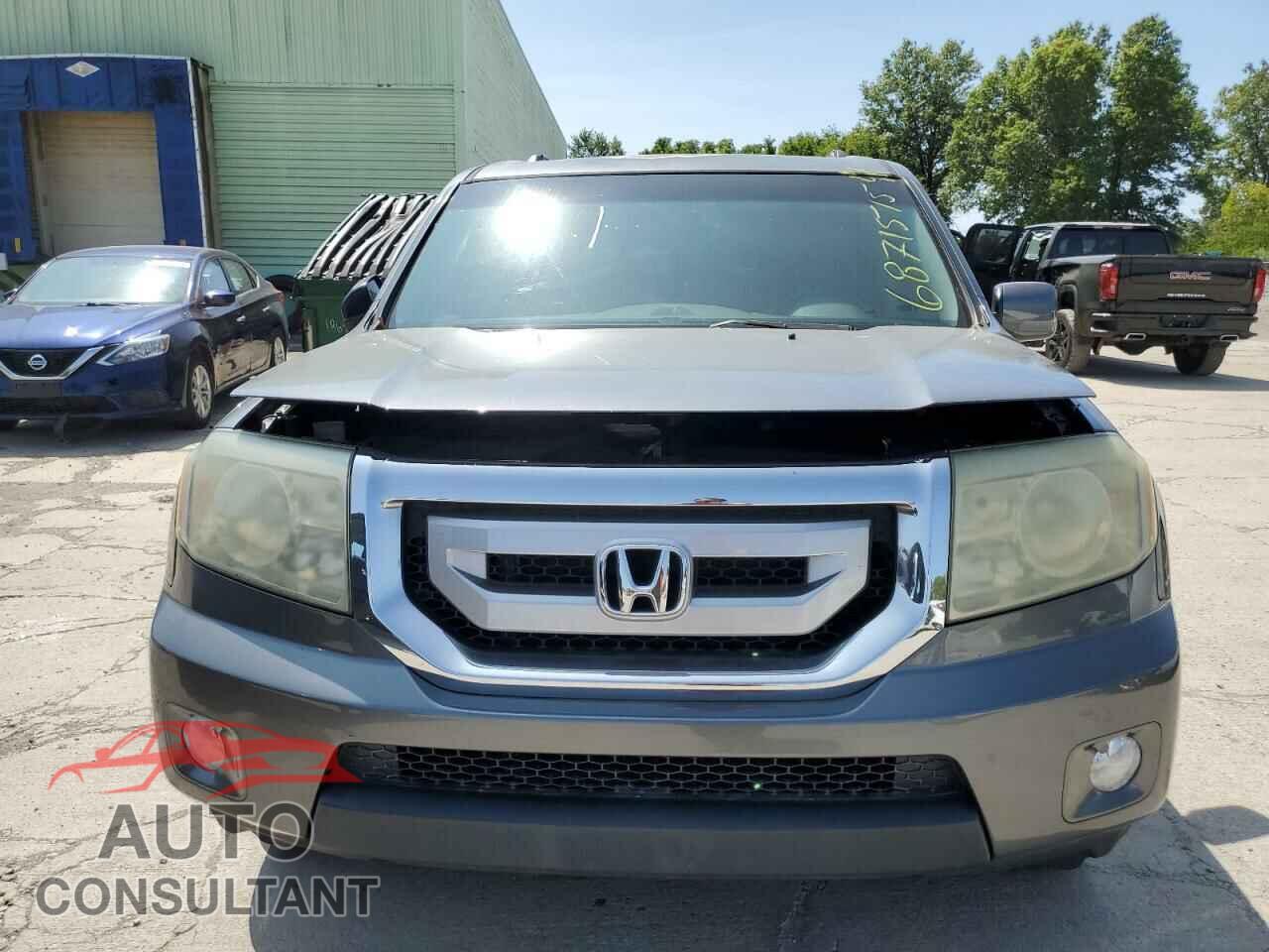 HONDA PILOT 2011 - 5FNYF4H67BB011289