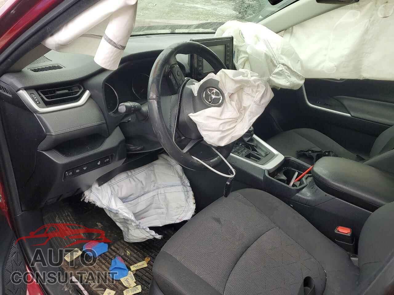 TOYOTA RAV4 2019 - JTMP1RFV5KD042226