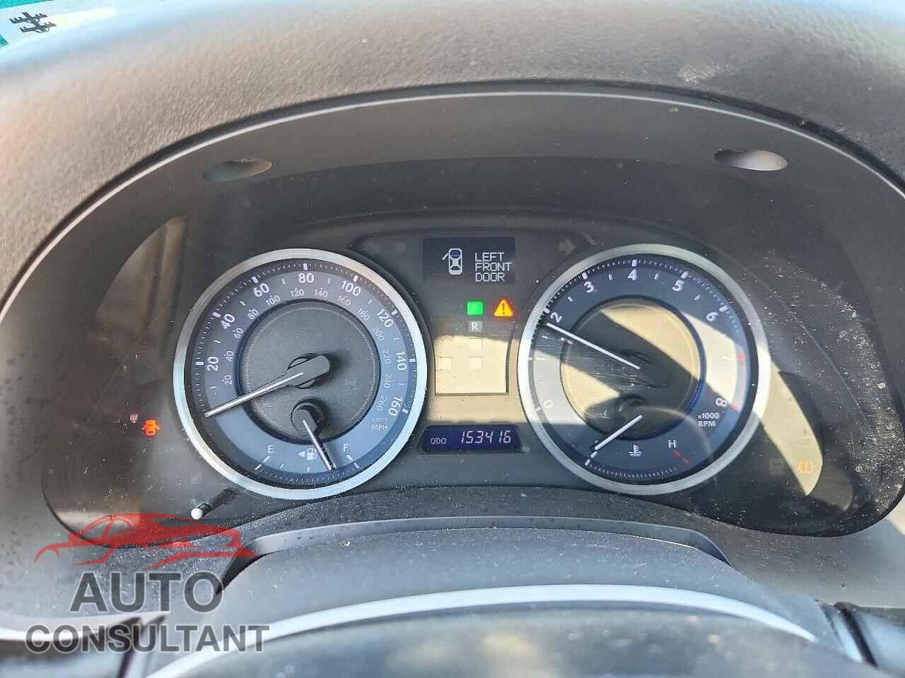 LEXUS IS 2011 - JTHCF5C22B5051459