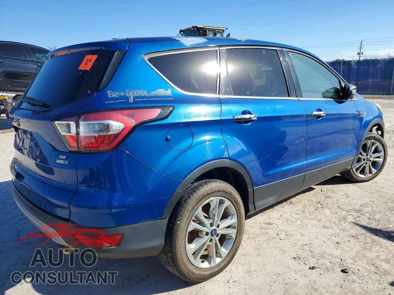 FORD ESCAPE 2017 - 1FMCU9GDXHUB64211