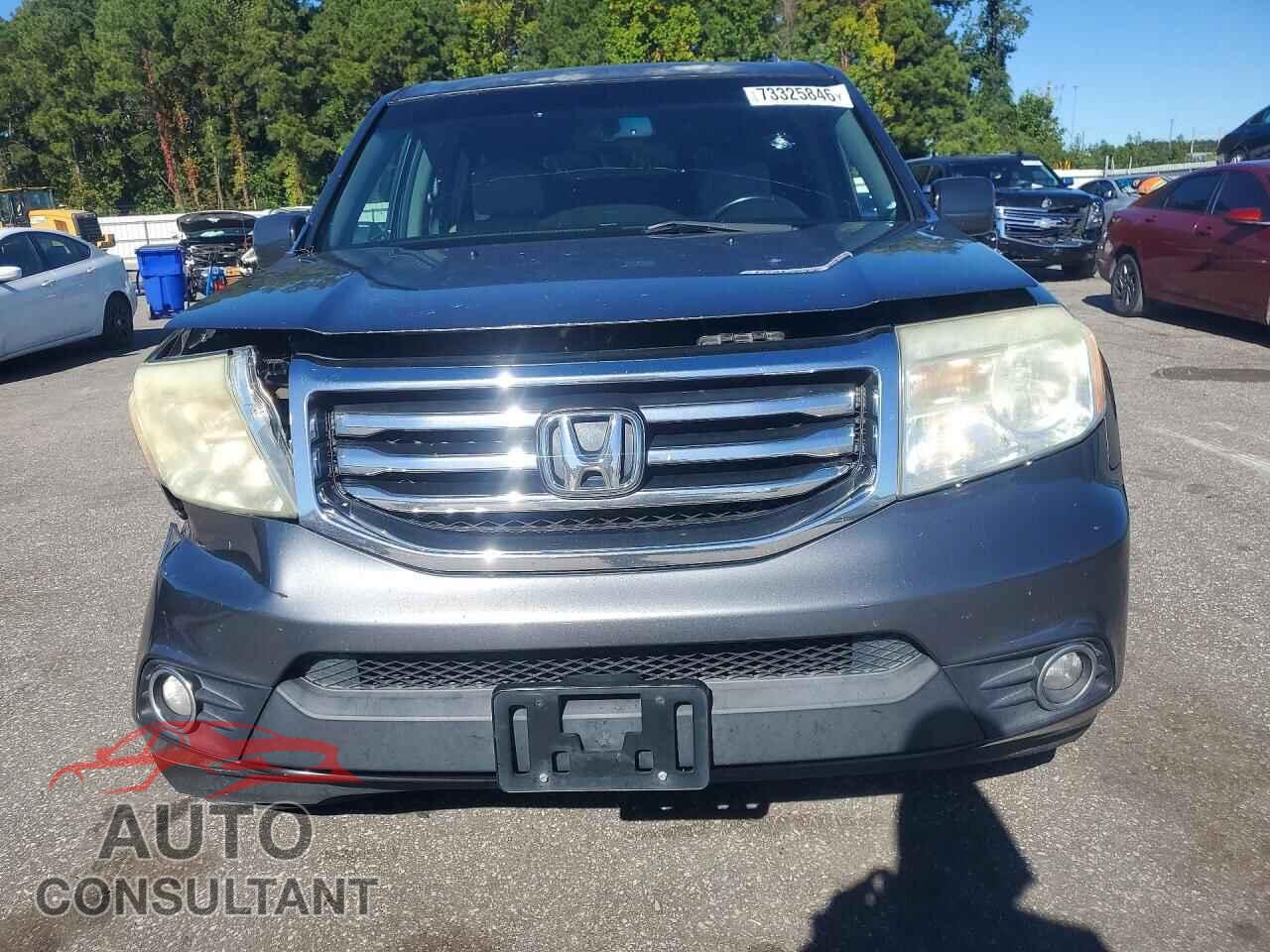HONDA PILOT 2013 - 5FNYF4H77DB009876