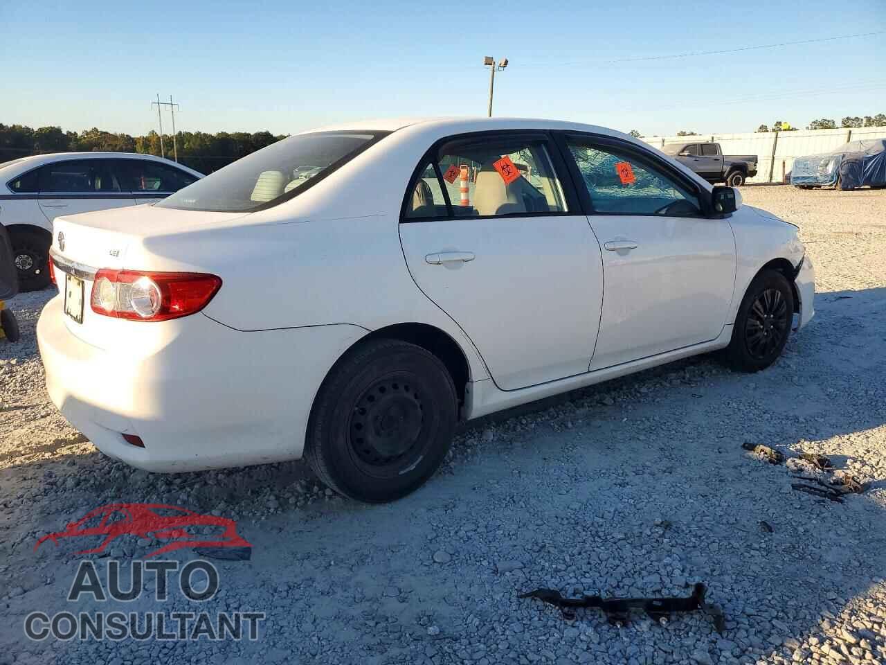 TOYOTA COROLLA 2011 - 2T1BU4EEXBC703672