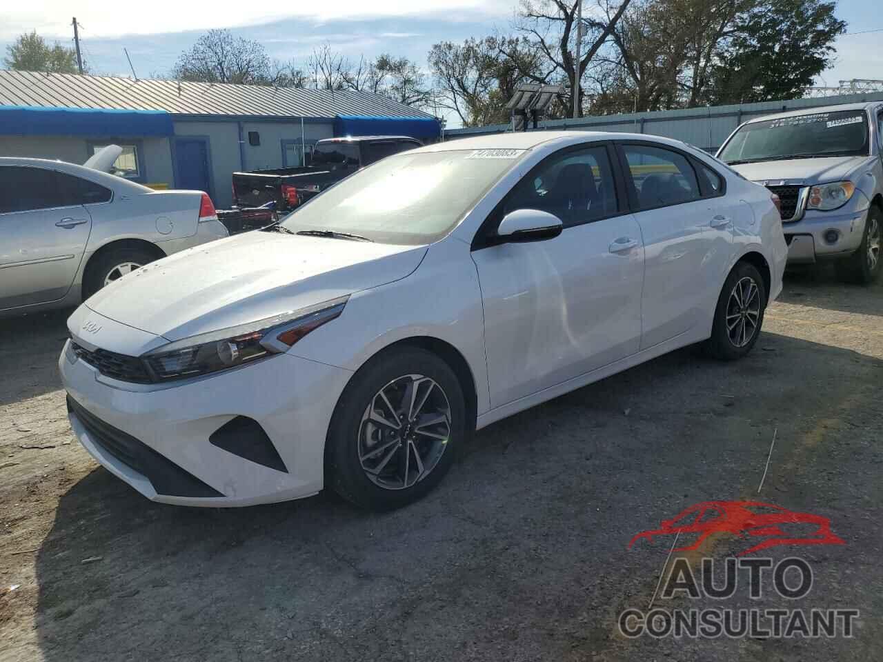 KIA FORTE 2023 - 3KPF24AD6PE661000