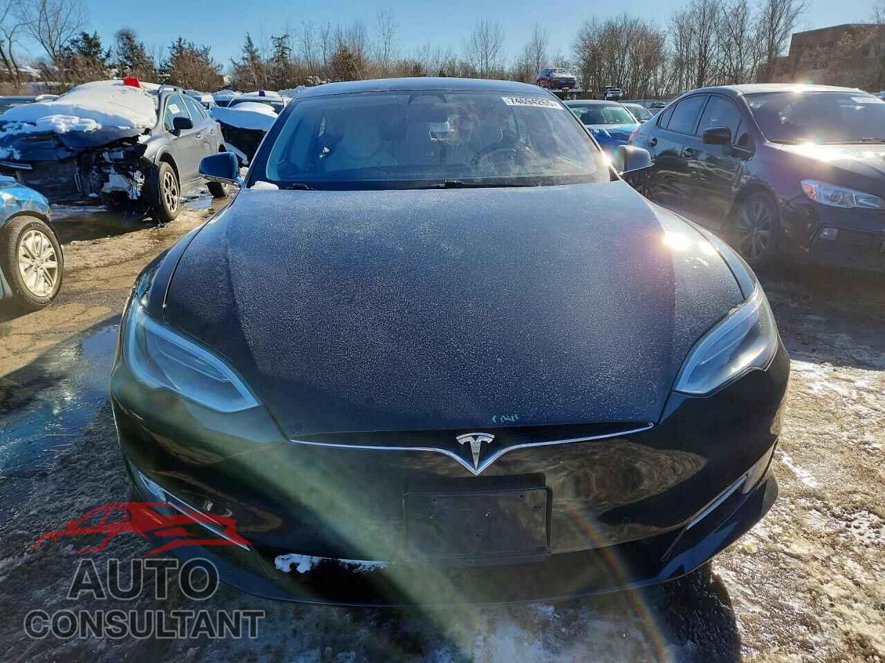 TESLA MODEL S 2018 - 5YJSA1E24JF293328