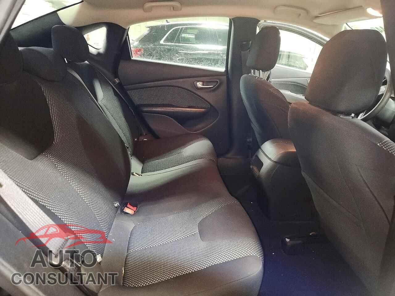 DODGE DART 2015 - 1C3CDFAA2FD375227