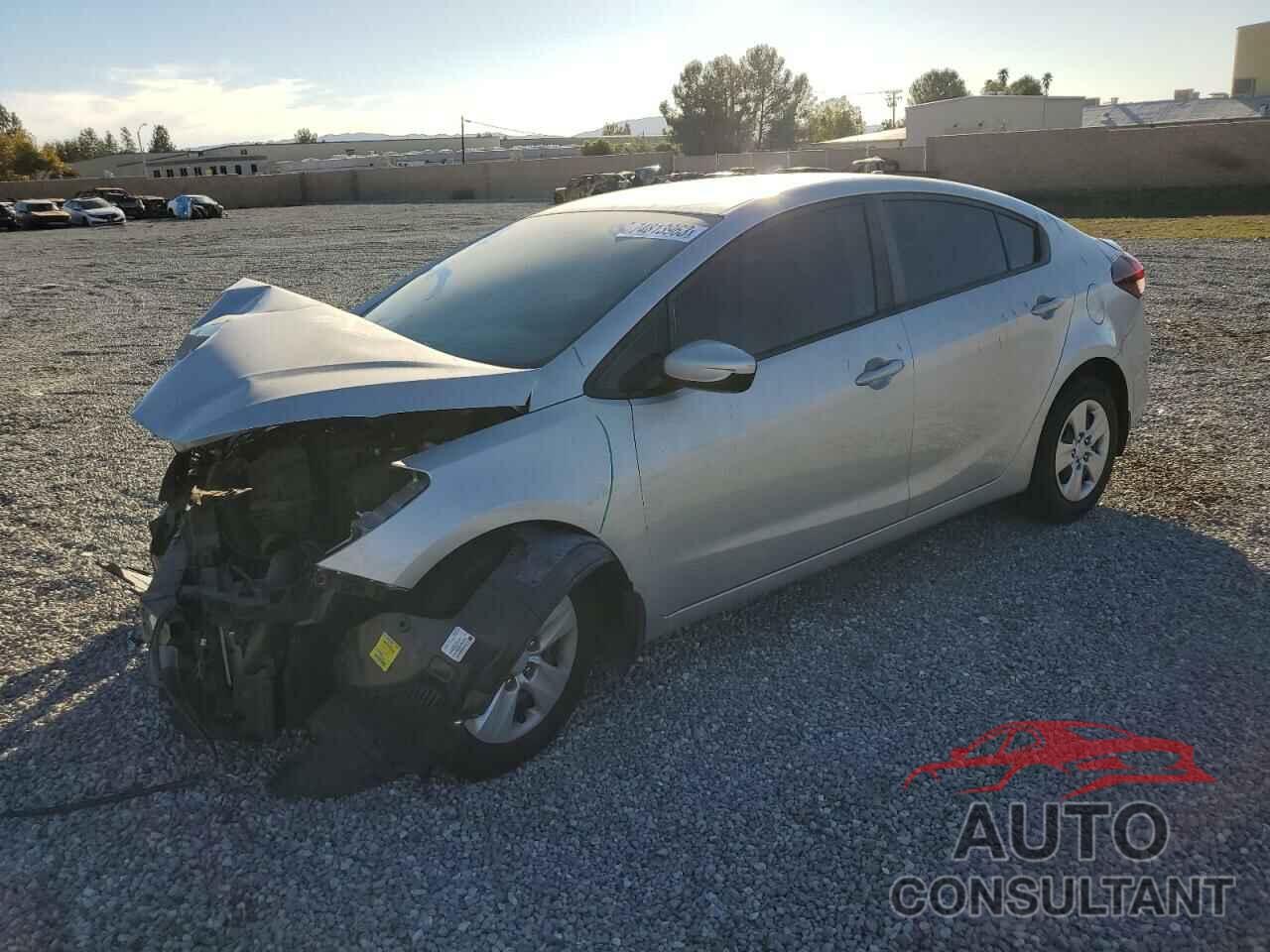 KIA FORTE 2018 - 3KPFK4A71JE281032