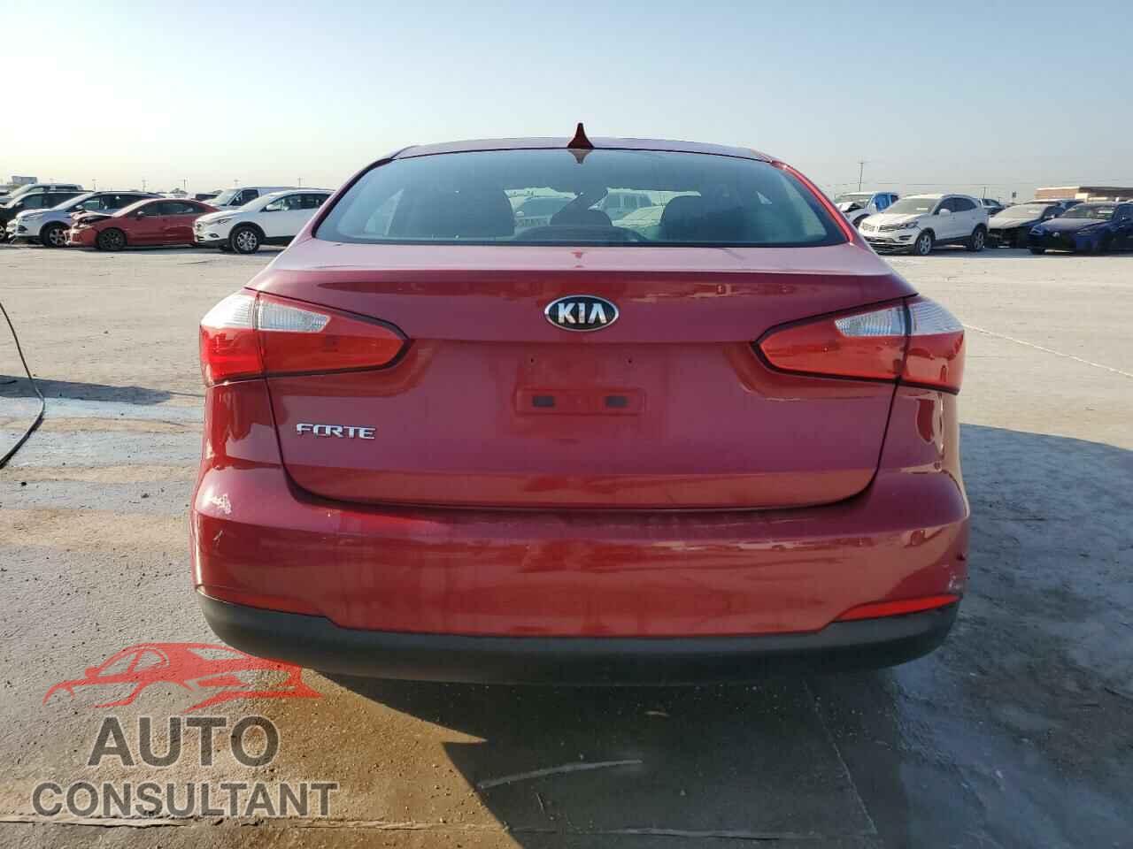 KIA FORTE 2016 - KNAFK4A62G5567996