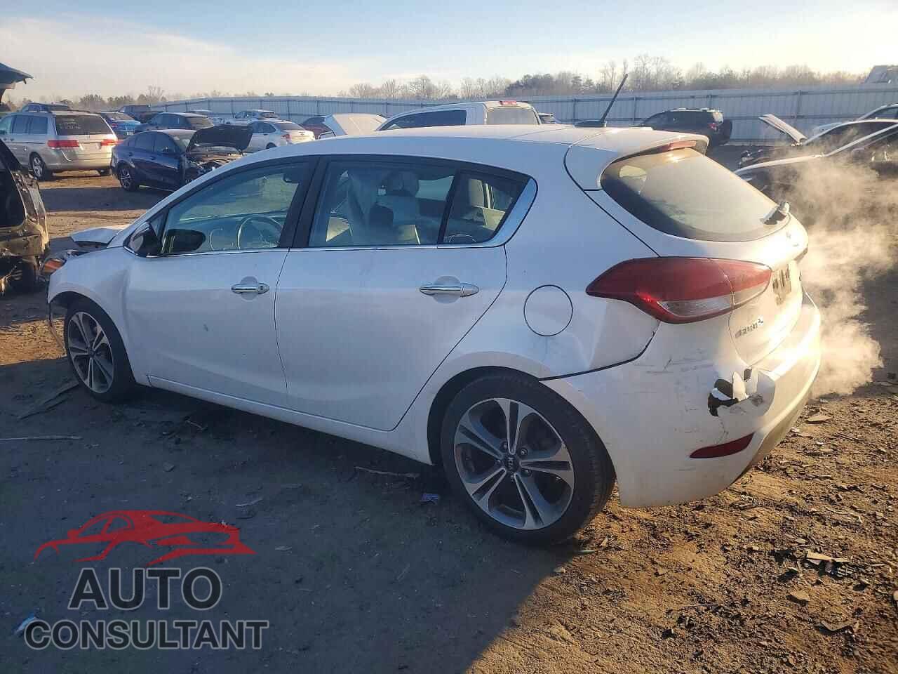 KIA FORTE 2016 - KNAFX5A86G5598533