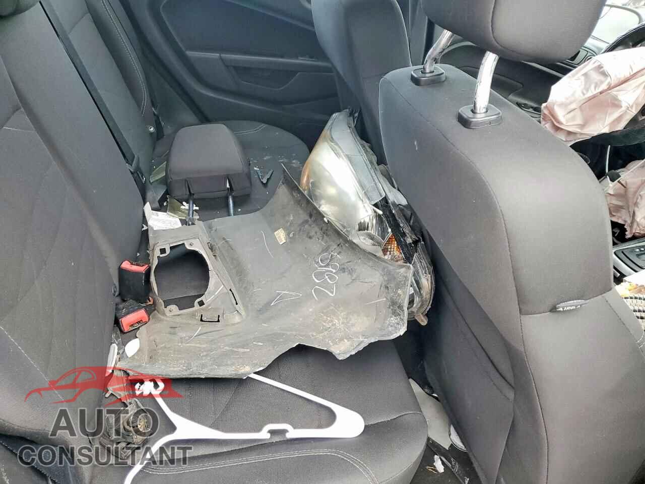 FORD FIESTA 2017 - 3FADP4EJ7HM152569