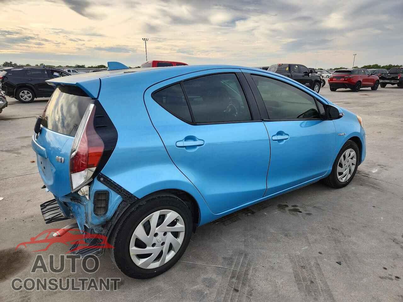 TOYOTA PRIUS 2015 - JTDKDTB37F1108415