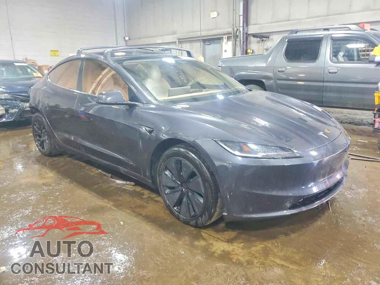 TESLA MODEL 3 2024 - 5YJ3E1EB3RF801969