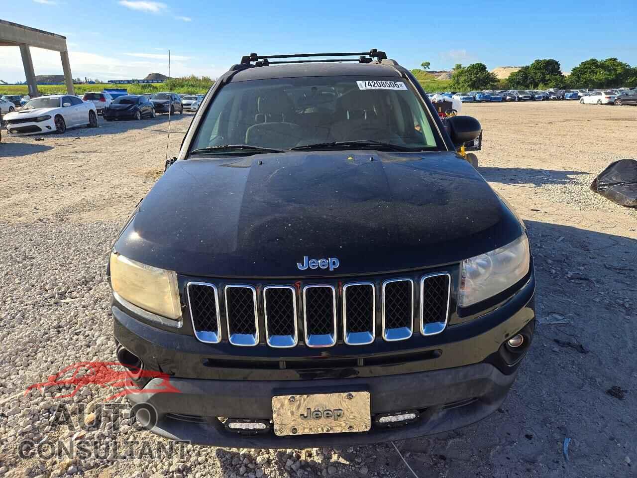 JEEP COMPASS 2012 - 1C4NJCBA8CD718659