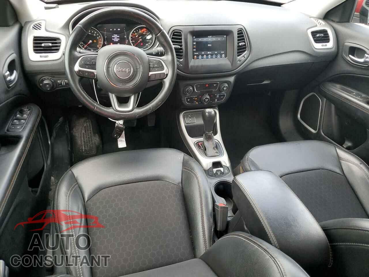 JEEP COMPASS 2019 - 3C4NJCBB4KT692451