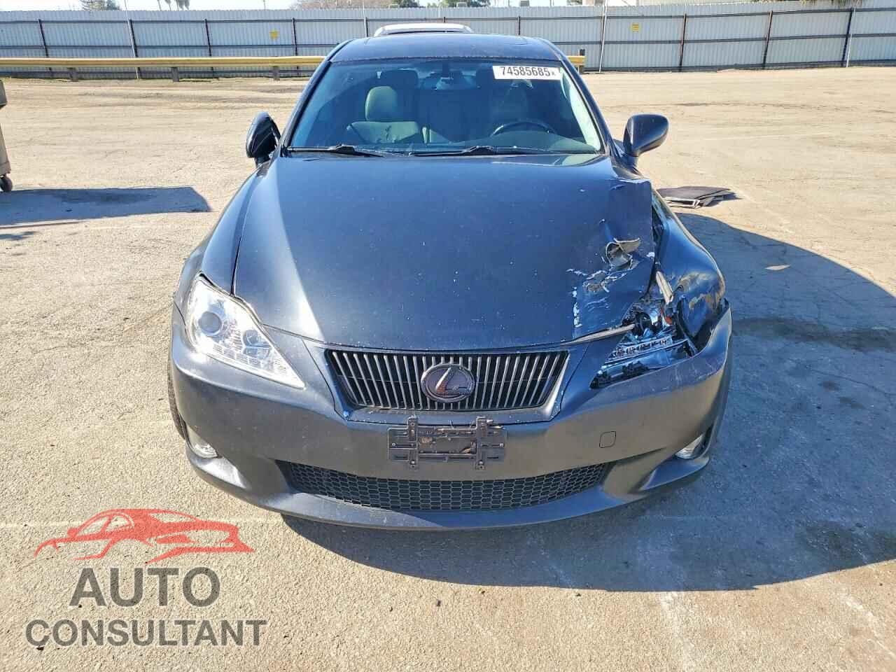LEXUS IS 2009 - JTHBE262095022657