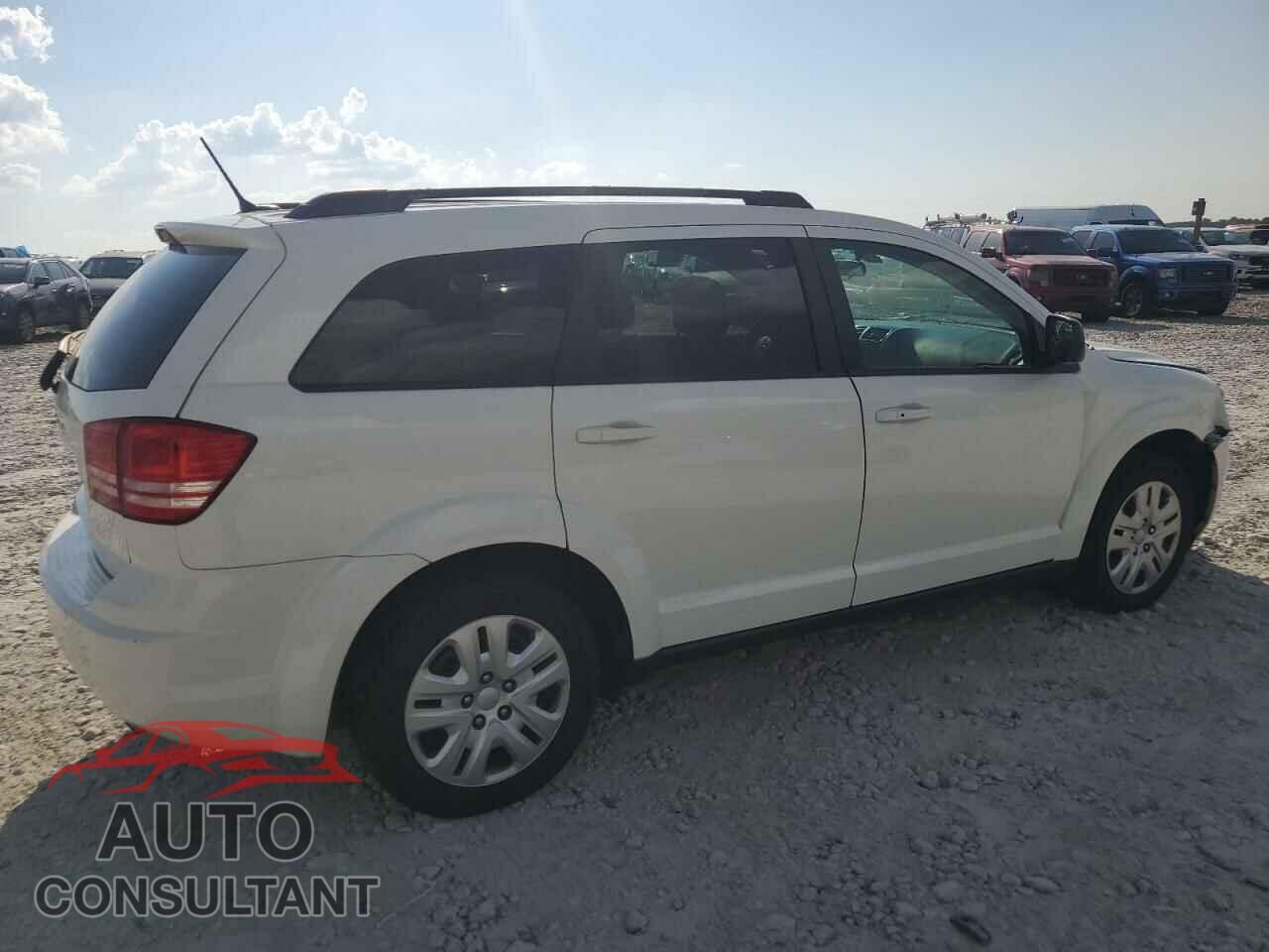 DODGE JOURNEY 2018 - 3C4PDCAB7JT302510