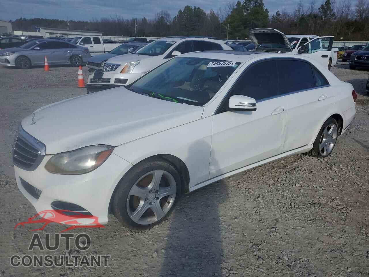 MERCEDES-BENZ E-CLASS 2014 - WDDHF8JB1EA775138