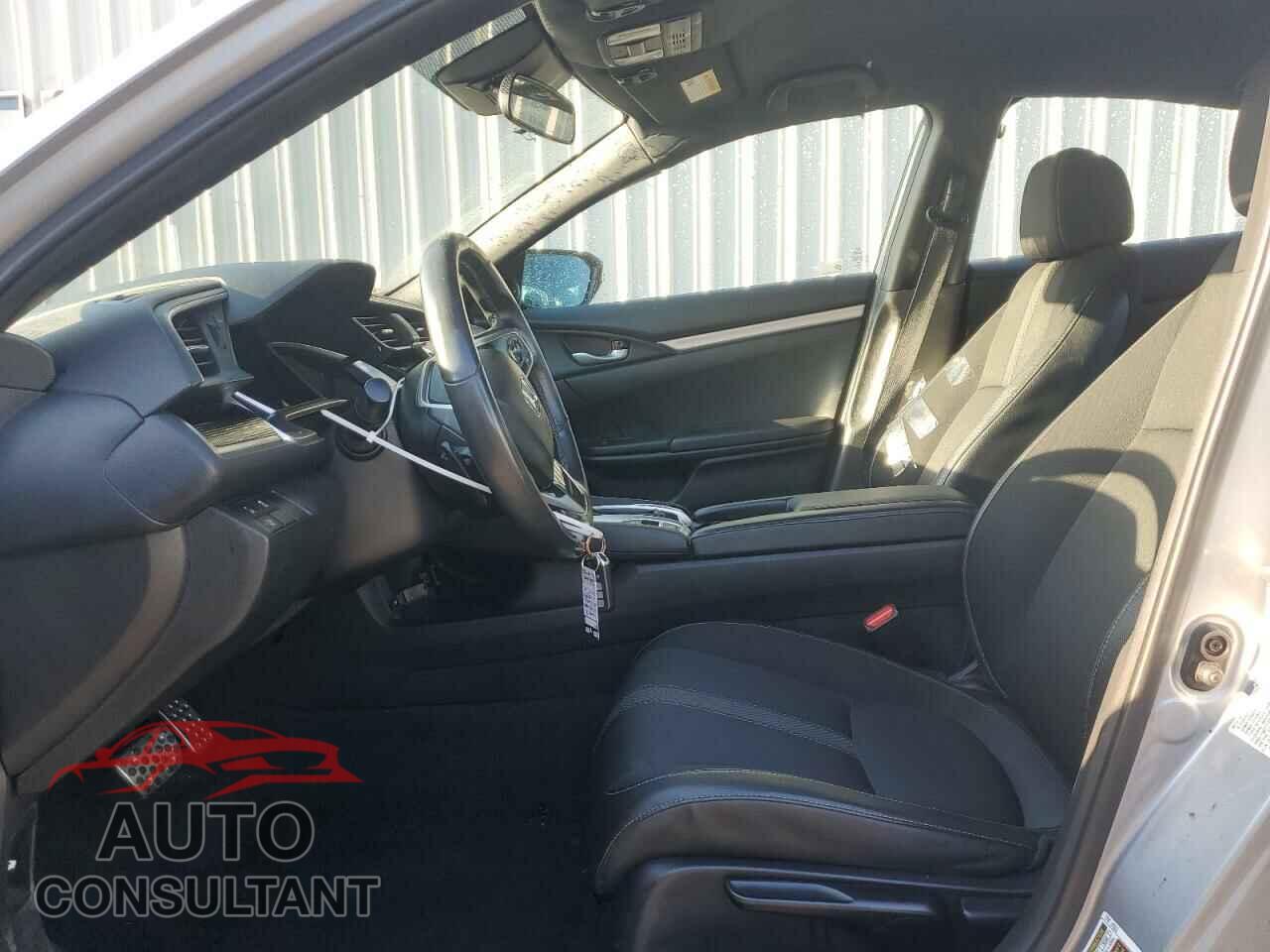 HONDA CIVIC 2019 - 2HGFC2F85KH516221