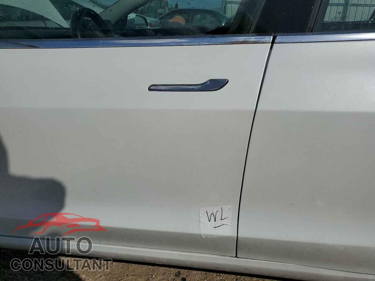 TESLA MODEL 3 2018 - 5YJ3E1EAXJF038862