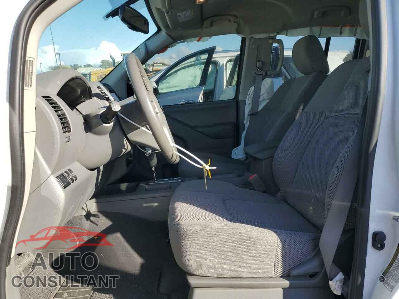 NISSAN FRONTIER 2019 - 1N6AD0EV9KN743241