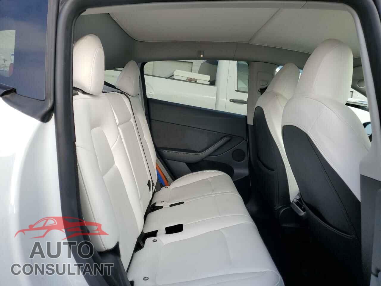 TESLA MODEL Y 2023 - 7SAYGDEEXPF853840