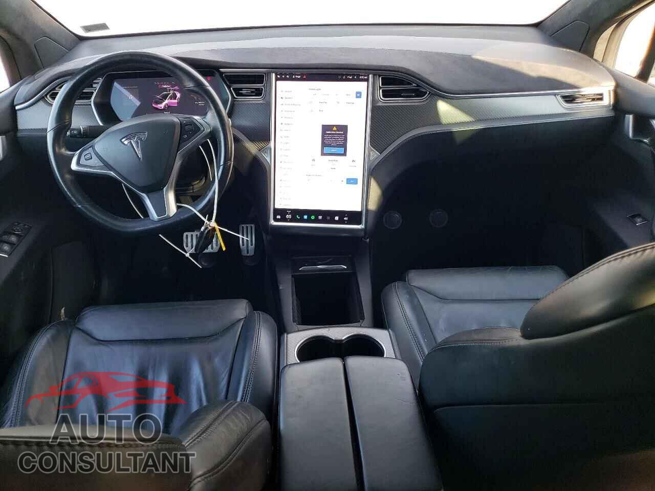 TESLA MODEL X 2017 - 5YJXCBE4XHF051905