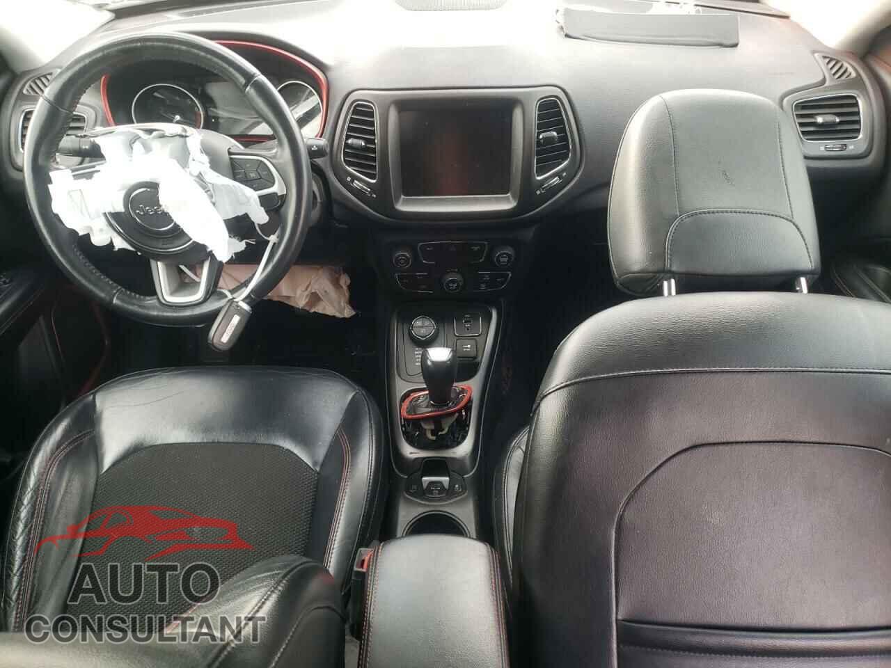 JEEP COMPASS 2017 - 3C4NJDDB4HT674673