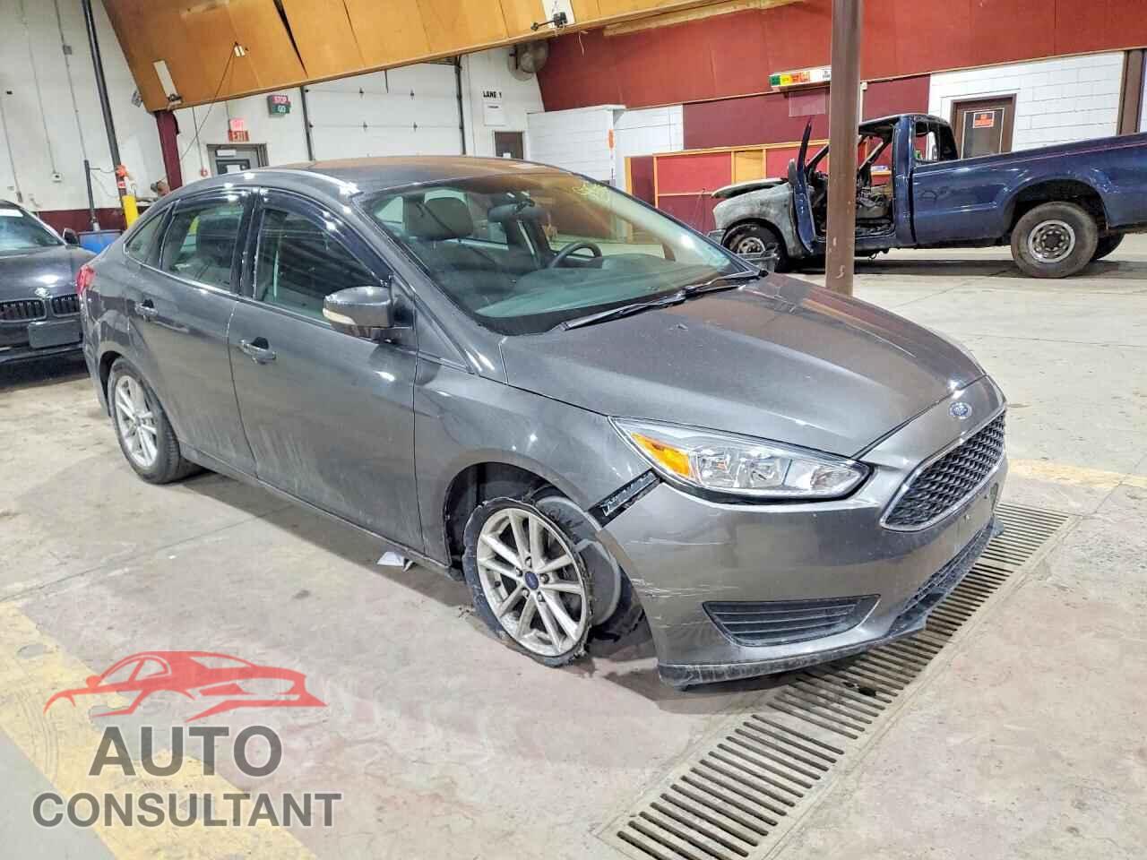 FORD FOCUS 2015 - 1FADP3F26FL279362