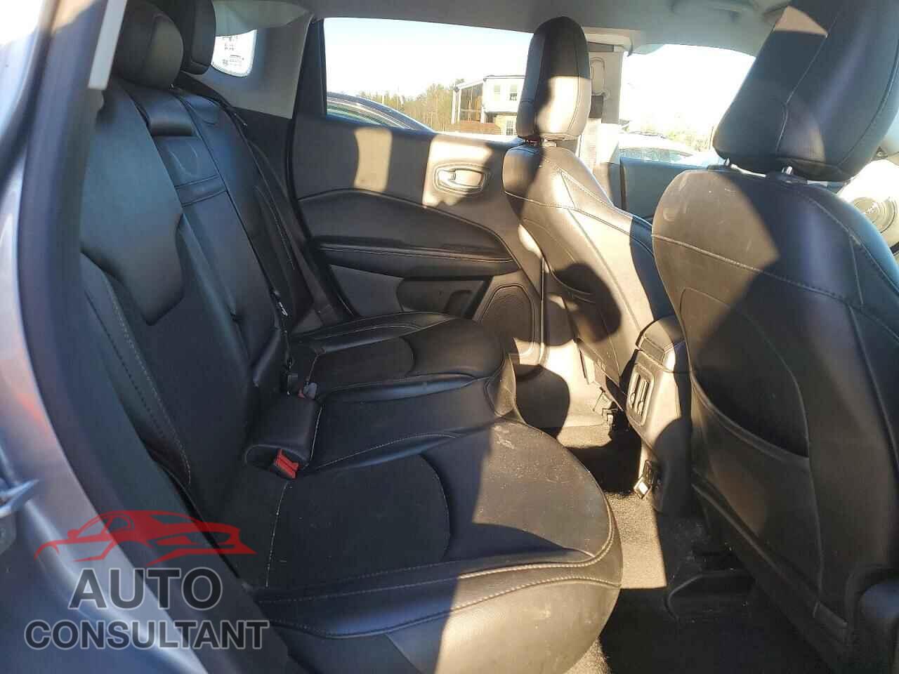 JEEP COMPASS 2019 - 3C4NJDBB3KT734100